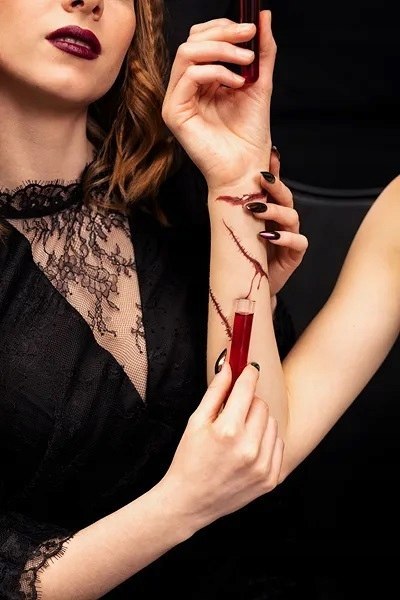 Kieliszki probówki krwawe dekoracje gadżety na stół imprezę Halloween 6szt.