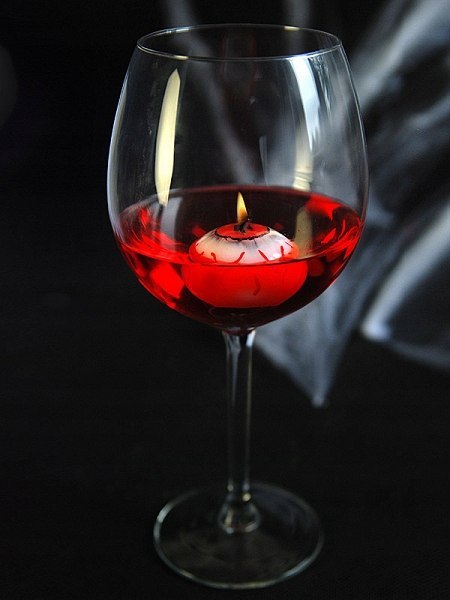 Zestaw Dekoracji na Halloween Krwawe Ślady Pajęczyna Świeczki Gałki Oczne