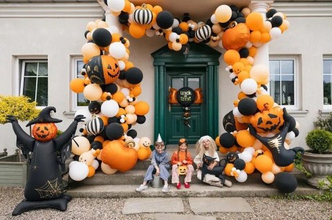 Balon foliowy Strach na wróble Halloween czarny z głową dyni stojący 152cm